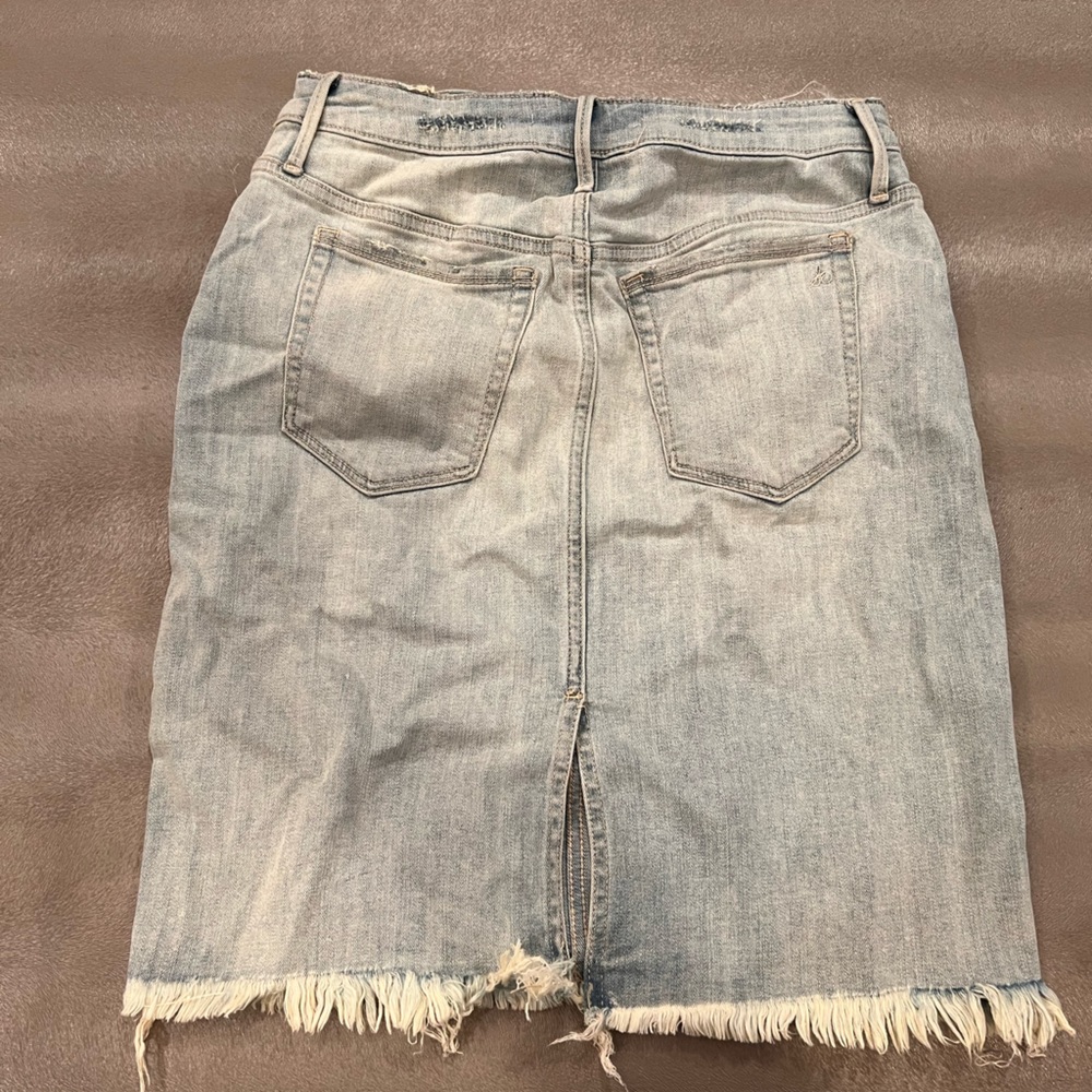 Sam Edelman The Riley Denim Skirt. Size 28 - Picture 13 of 14